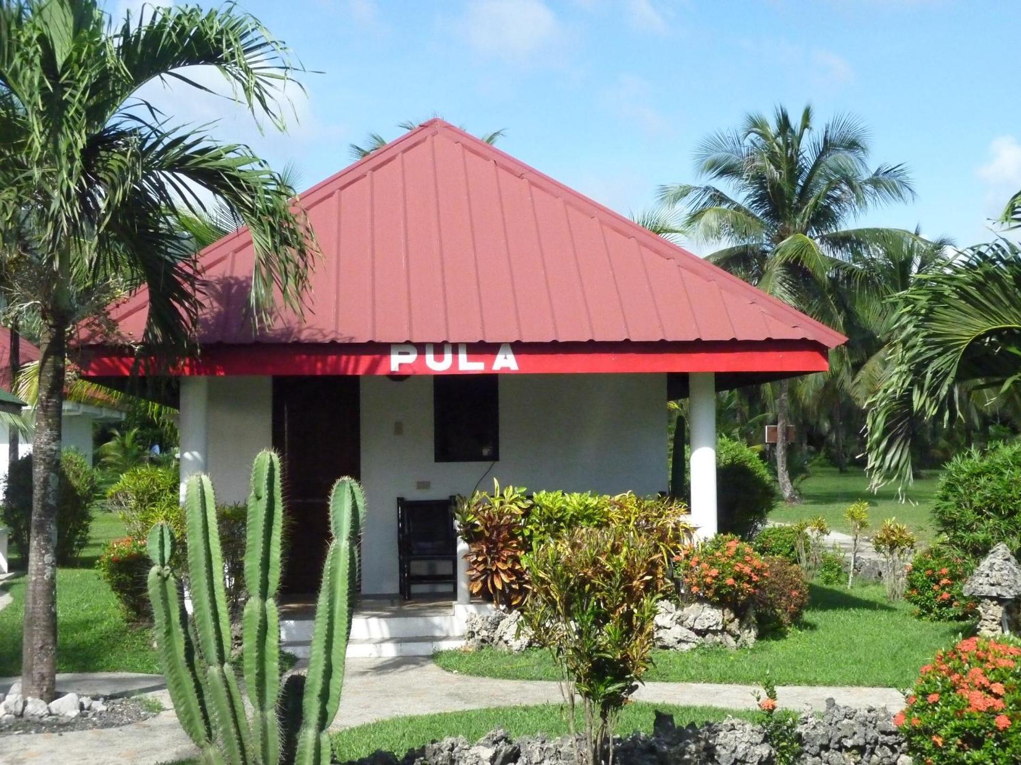 Phaidon Beach Resort Pandan Exterior photo