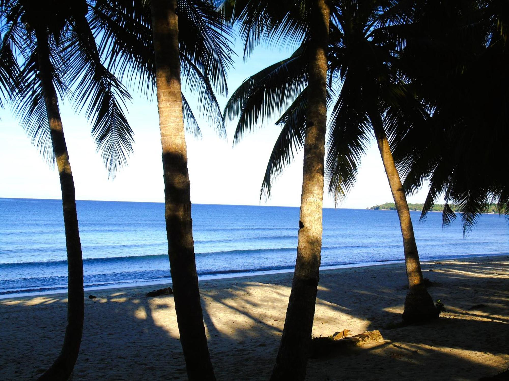 Phaidon Beach Resort Pandan Exterior photo