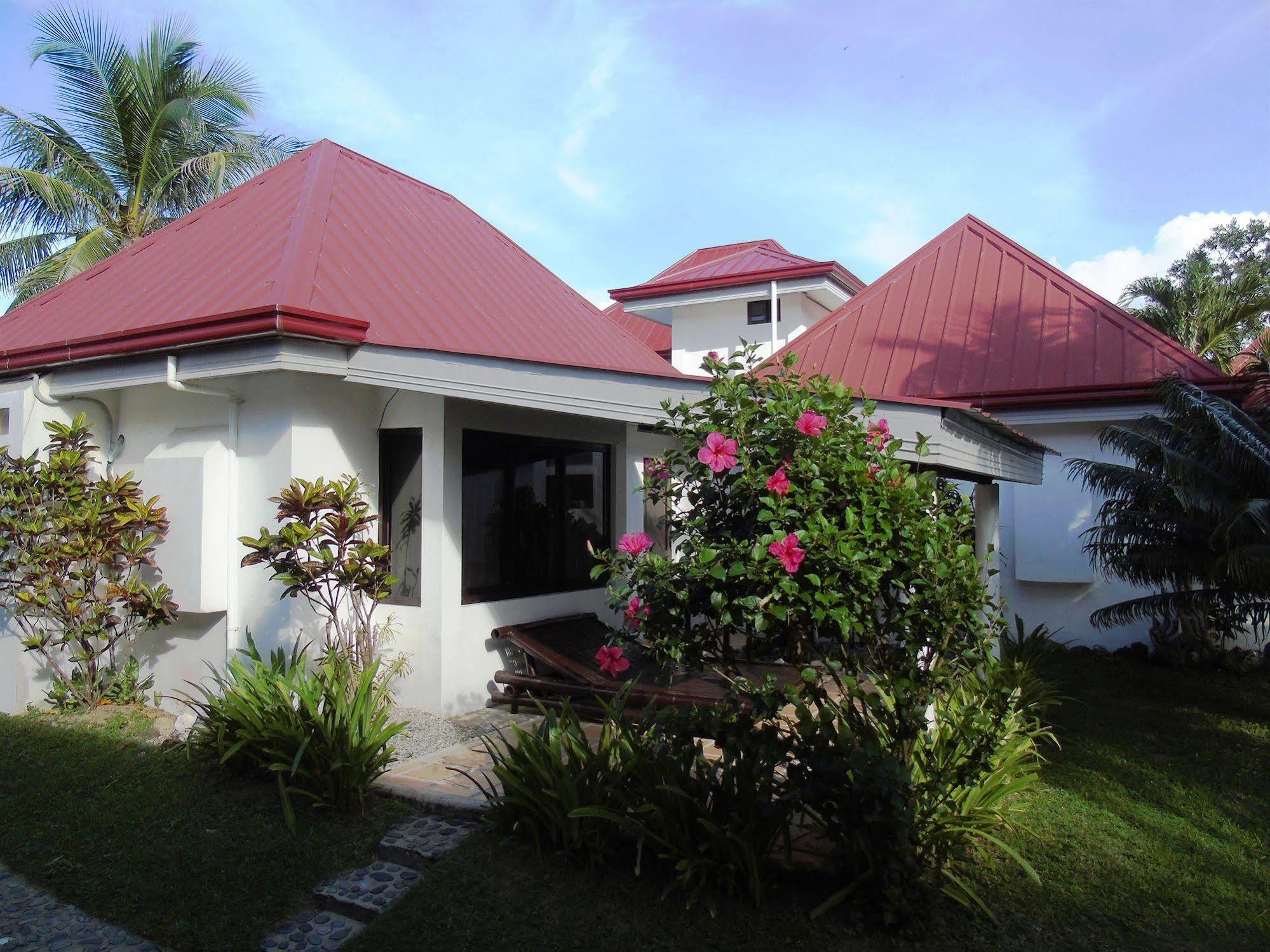 Phaidon Beach Resort Pandan Exterior photo